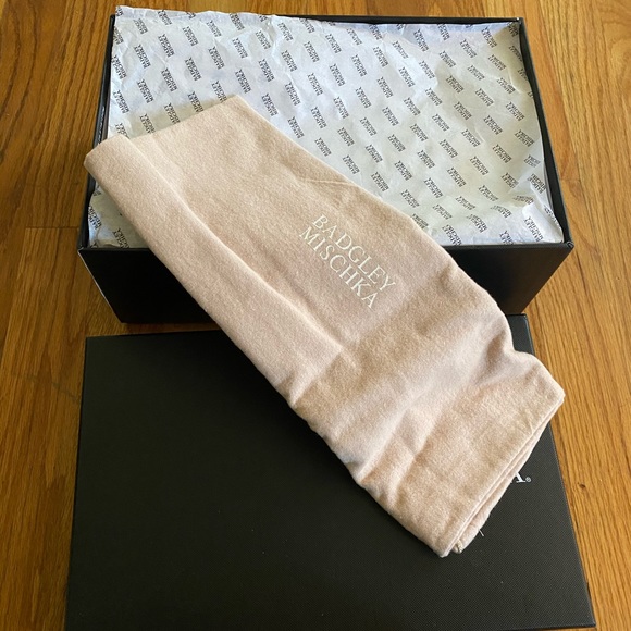 Badgley Mischka Ozara II Crystal Heel Pump - Picture 5 of 9